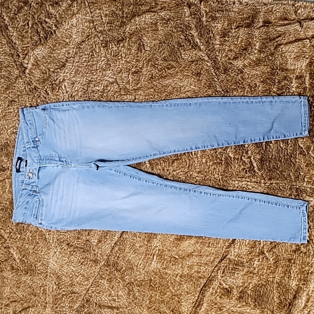 D. Jeans skinny